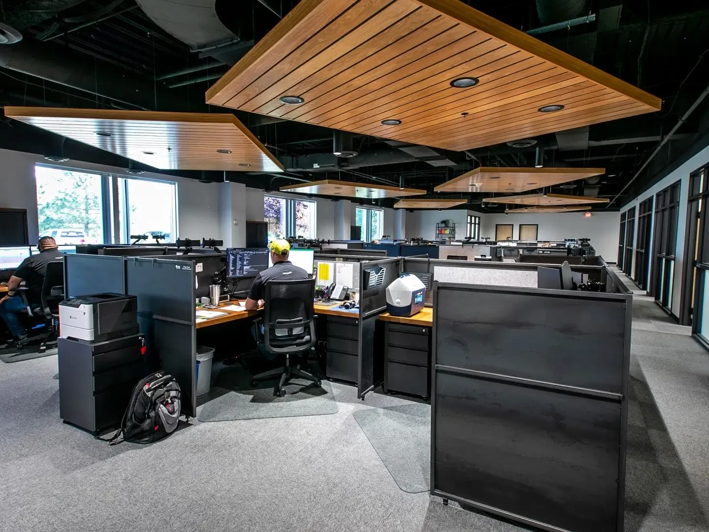 4 Rivers Workstation Area | Environments Denver
